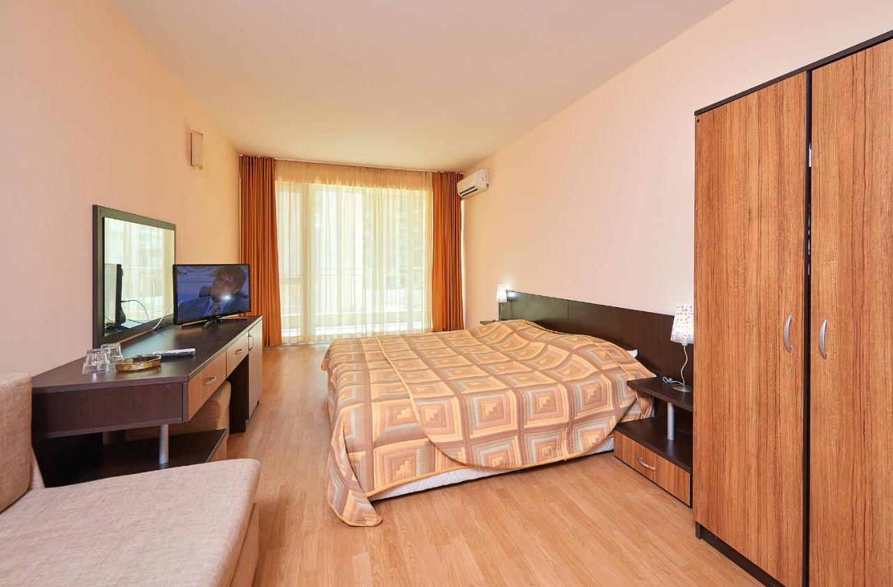 Guest House California Πομόριε Εξωτερικό φωτογραφία