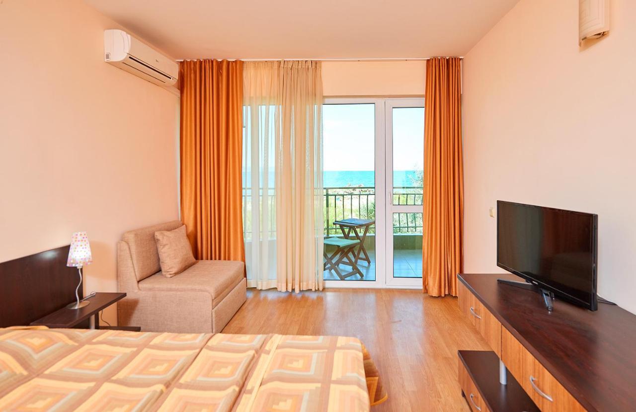 Guest House California Πομόριε Εξωτερικό φωτογραφία