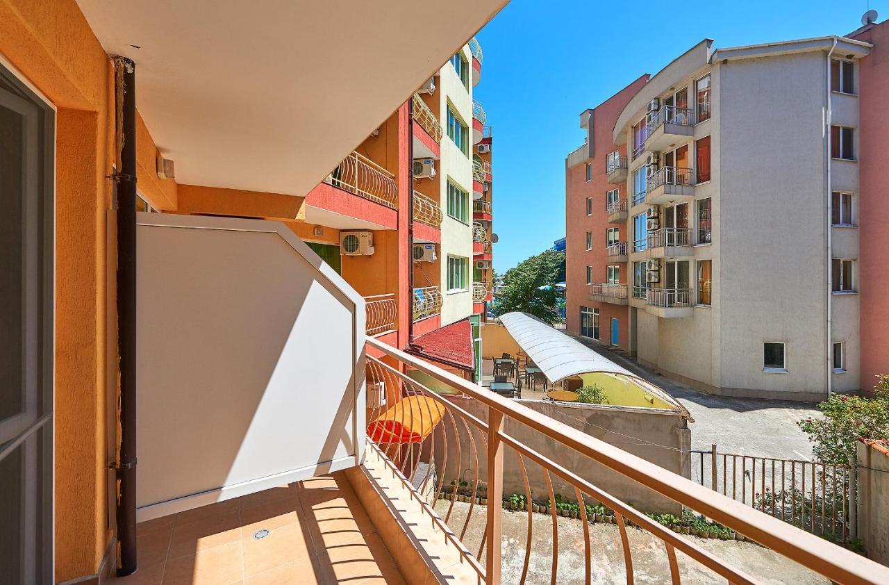 Guest House California Πομόριε Εξωτερικό φωτογραφία