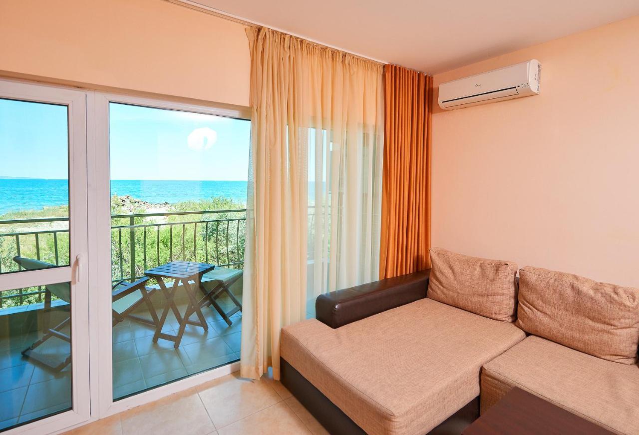 Guest House California Πομόριε Εξωτερικό φωτογραφία